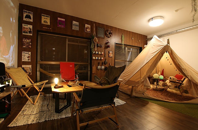 Indoor camping room